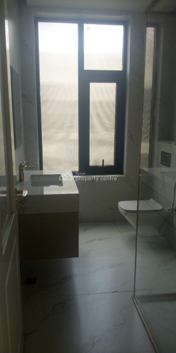 Five (2) Bedroom All Ensuite Neww Townhouse, Lavington Green Shopping Center, Lavington, Nairobi, House for Rent