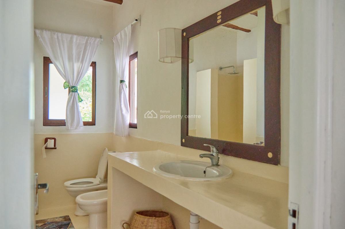 Park Marine Villas Silversands -- 2-bedroom Duplex Cottage, Park Marine Villas, Silversands Road, Malindi Town, Kilifi, House for Sale