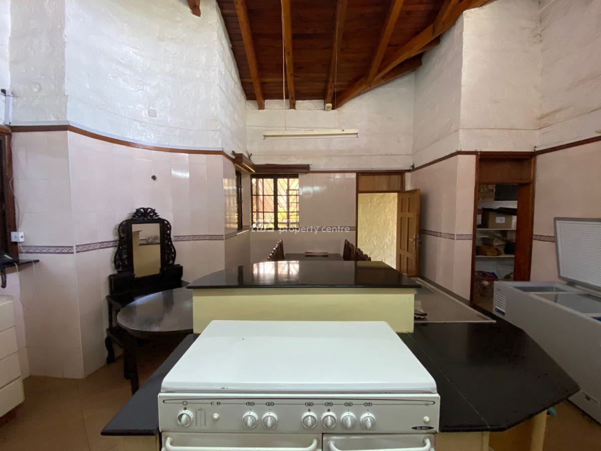 7-bedroom Prime Bungalow  -- Commercial Zone  Half Acre Corner Plot, Off Karen Road, Karen, Nairobi, House for Sale
