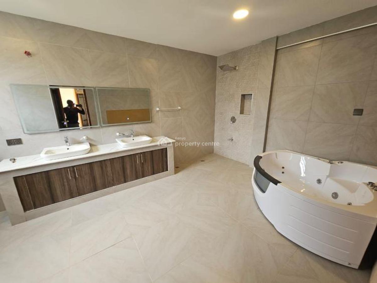 5 Bedrooms , Dsq Villas in Kyuna Spring Valley Area All Ensuite, Spring Valley Nairobi, Spring Valley, Nairobi, Townhouse for Sale