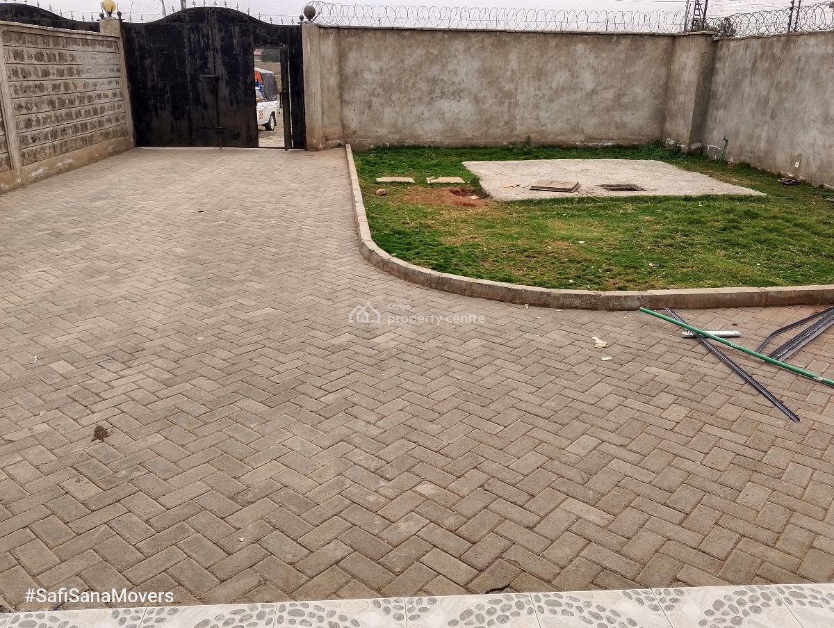 4 Bedrooms Maisonette Plus Dsq Syokimau 70,000/-, Parliament Road, Syokimau/mulolongo, Machakos, House for Rent