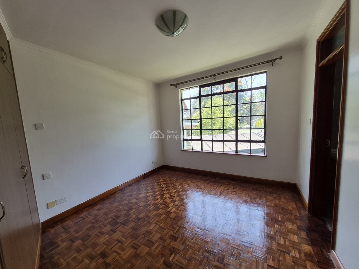Luxurious 6 Bedroom Townhouse with Dsq  in Garden Estate, Garden Estate, Roysambu, Nairobi, Townhouse for Sale