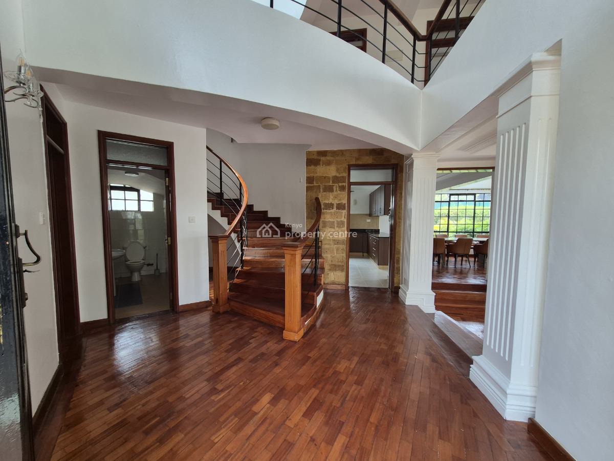 Luxurious 6 Bedroom Townhouse with Dsq  in Garden Estate, Garden Estate, Roysambu, Nairobi, Townhouse for Sale