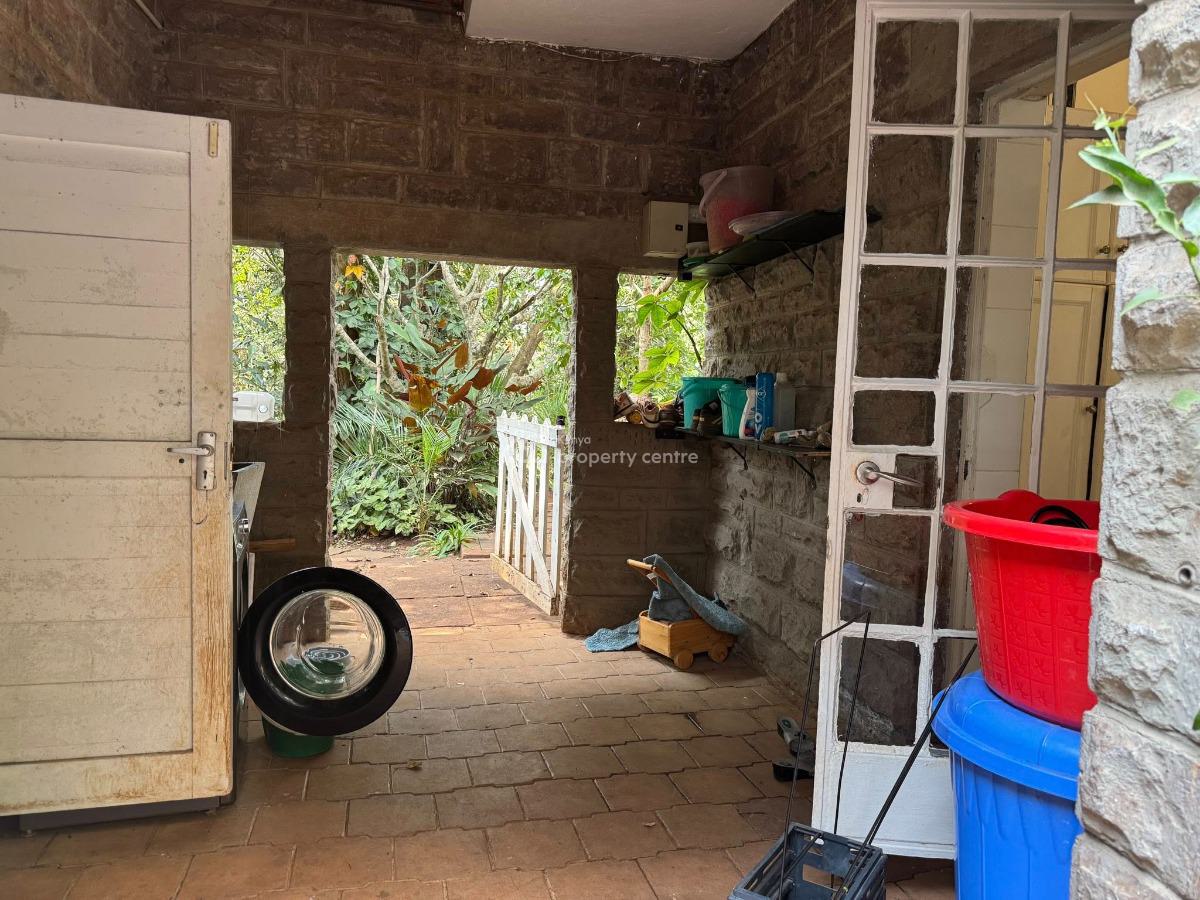 Classic Bangalow in Old Muthaiga, Muthaiga Market, Old Muthaiga, Muthaiga, Nairobi, House for Rent