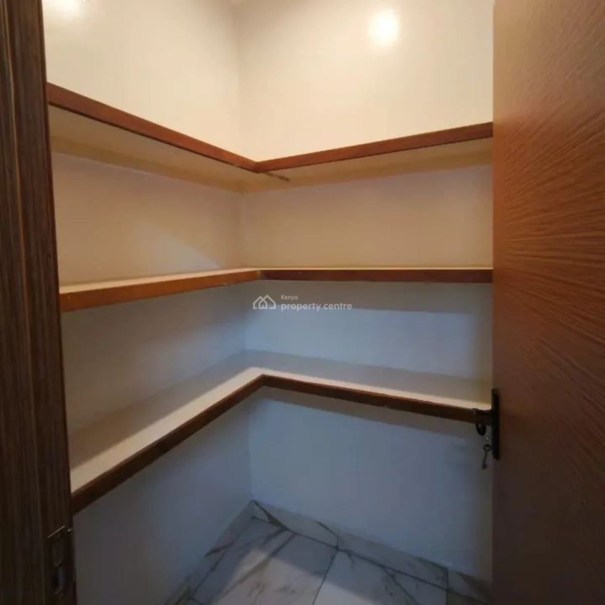 Executive 3 Bedroom Plus Dsq Apartment in Kilimani, Kilimani, Kilimani, Nairobi, Apartment for Rent