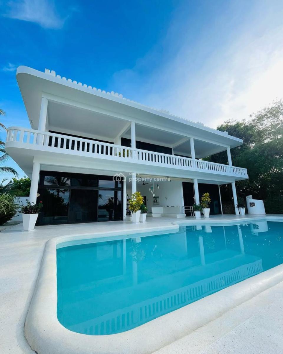 Exquisite Beach Holiday House -- Luxury 5-bedroom Beachfront Villa, Marine Park, Casuarina, Malindi Town, Kilifi, House Short Let