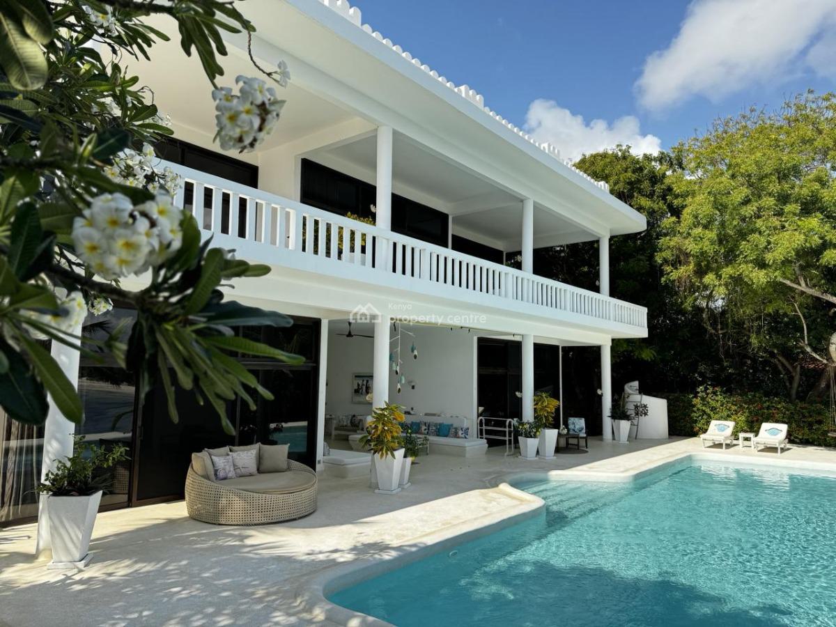 Exquisite Beach Holiday House -- Luxury 5-bedroom Beachfront Villa, Marine Park, Casuarina, Malindi Town, Kilifi, House Short Let