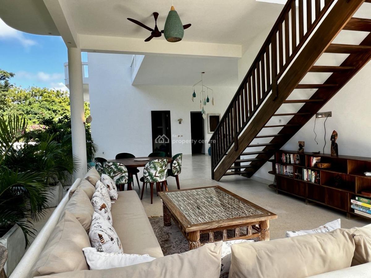 Exquisite Beach Holiday House -- Luxury 5-bedroom Beachfront Villa, Marine Park, Casuarina, Malindi Town, Kilifi, House Short Let