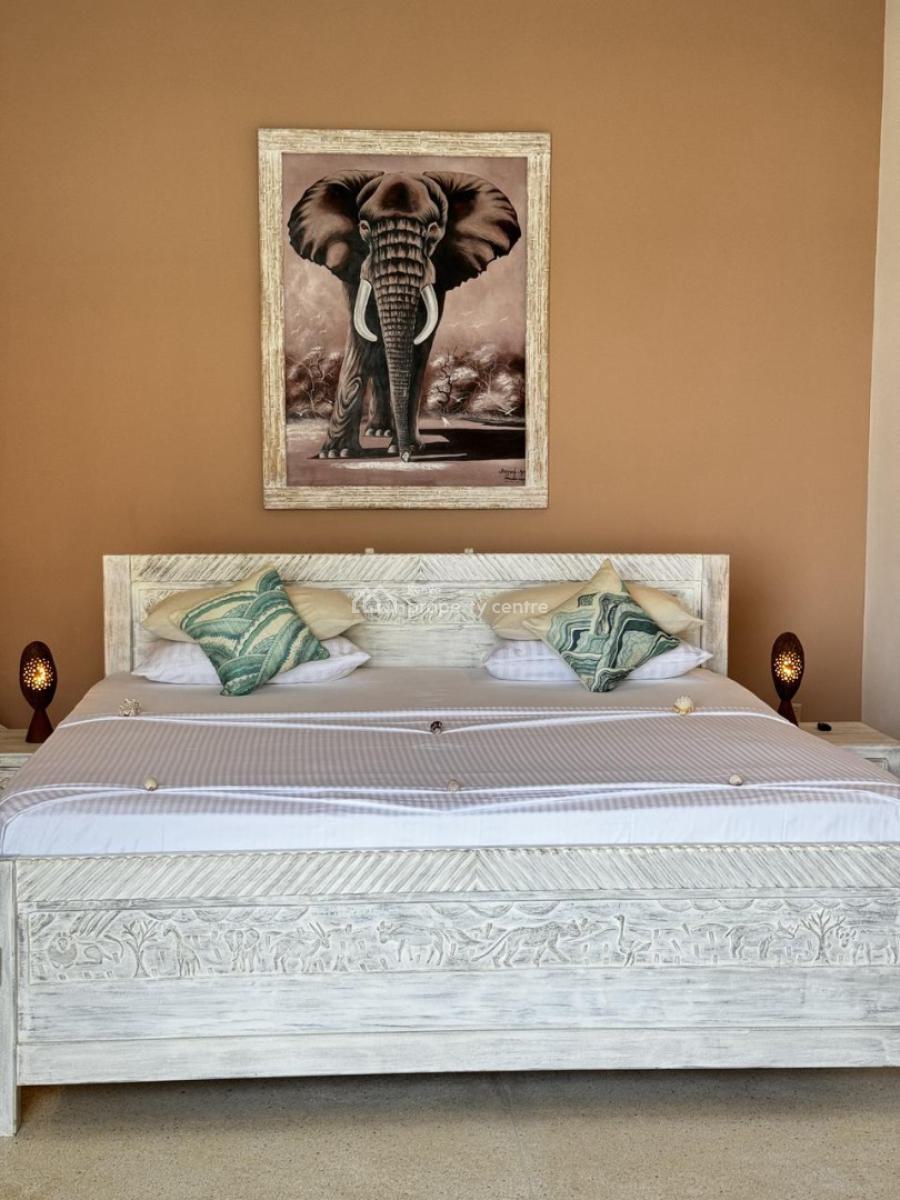Exquisite Beach Holiday House -- Luxury 5-bedroom Beachfront Villa, Marine Park, Casuarina, Malindi Town, Kilifi, House Short Let