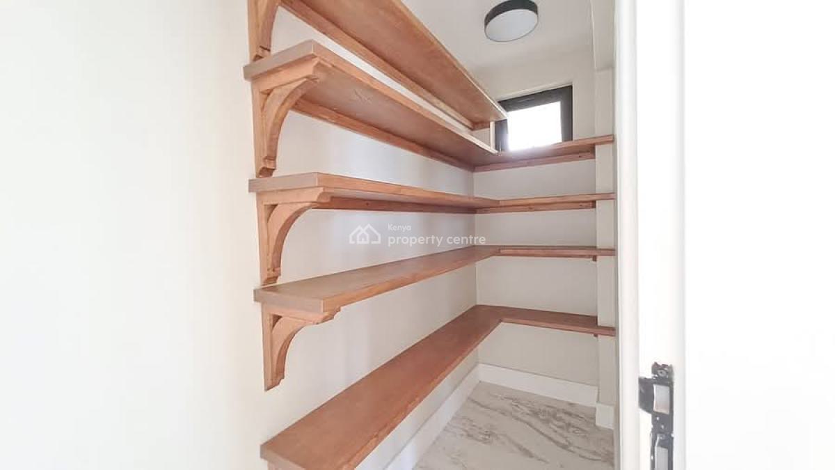 5 Bedrooms with Dsq in Loresho, Loresho, Westlands, Nairobi, Townhouse for Sale