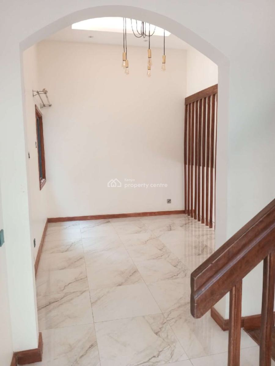 Unfurnished 4 Bedrooms + Dsq Marionette, All Ensuite, Lantana Rd, Westlands, Nairobi, House for Rent