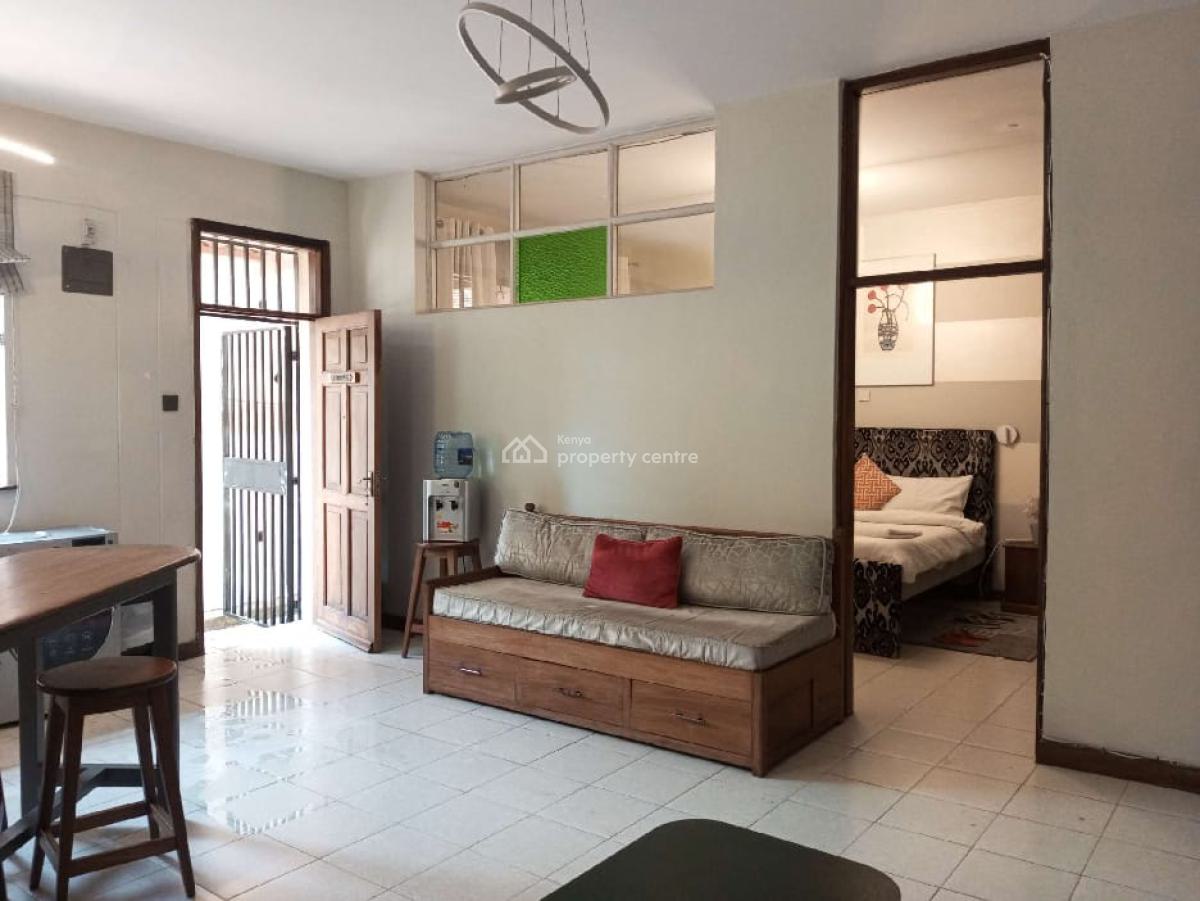 Modern, Spacious, Furnished 1 Bedroom Villa in Westlands, Lantana Rd, Westlands, Nairobi, House for Rent
