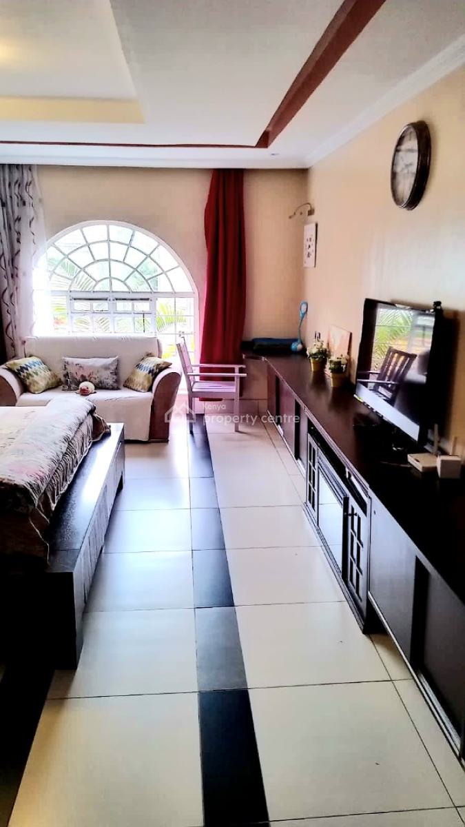 Riara Road 5-bedroom Home with Dsq, Riara Road, Lavington, Nairobi, Townhouse for Sale