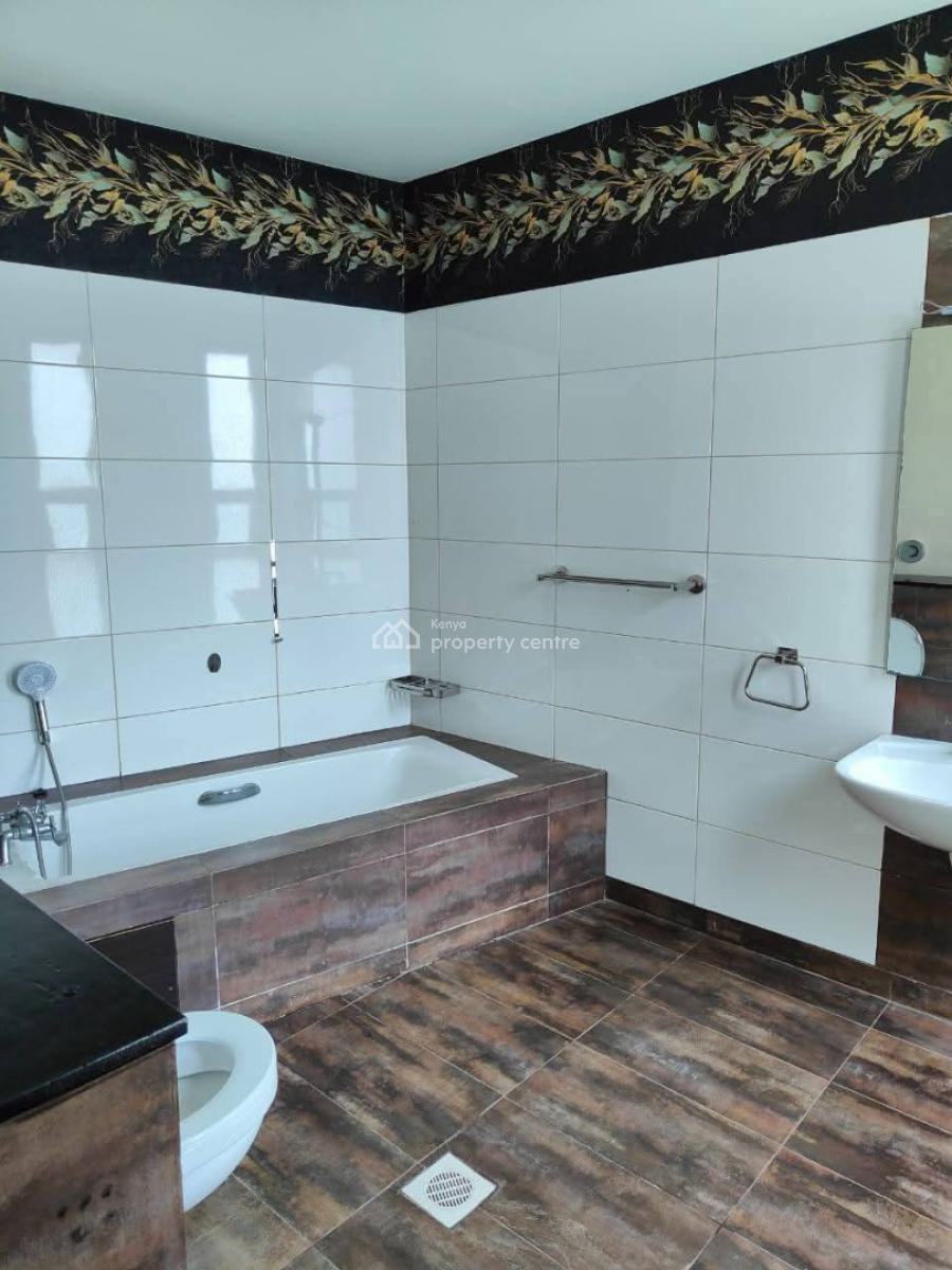 Exquisite 5 Bedroom Home All Ensuite with Pool on Half Acre in Karen., Karen, Nairobi, House for Sale