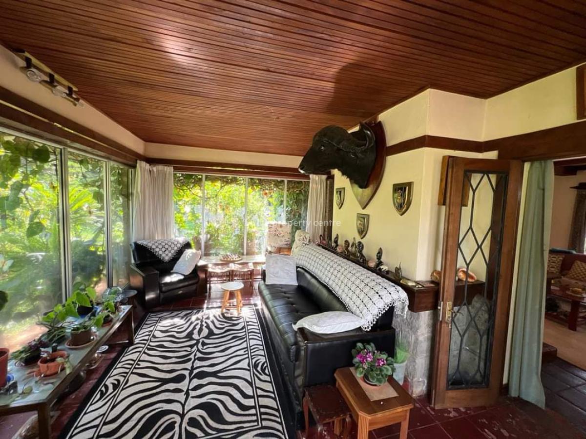 4 Bedroom Bungalow All Ensuite with Dsq on One Acre in Miotoni Karen., Karen, Nairobi, House for Sale