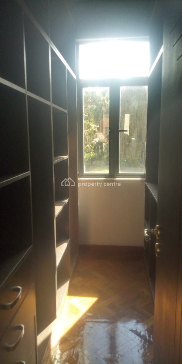 Six (6) Bedrooms All En-suite Modern Townhouse, Lavington Green Shopping Mall, Lavington, Nairobi, Townhouse for Rent
