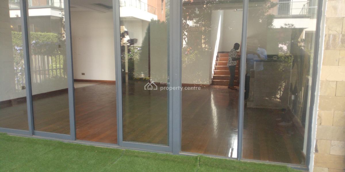 Six (6) Bedrooms All En-suite Modern Townhouse, Lavington Green Shopping Mall, Lavington, Nairobi, Townhouse for Rent