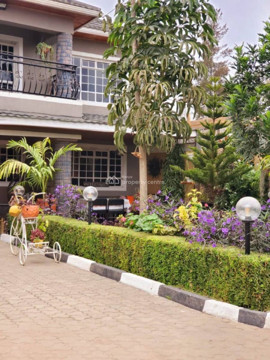 Charming 5 Bedrooms House with Lovely Garden, Mwananchi Road, Syokimau/mulolongo, Machakos, House for Sale