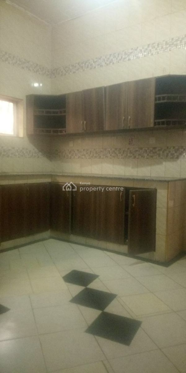 Five (5) Bedrooms, Two (2) En-suite Commercial Townhouse, Kilimani Estate, Yaya Center, Kilimani, Nairobi, Commercial Property for Rent