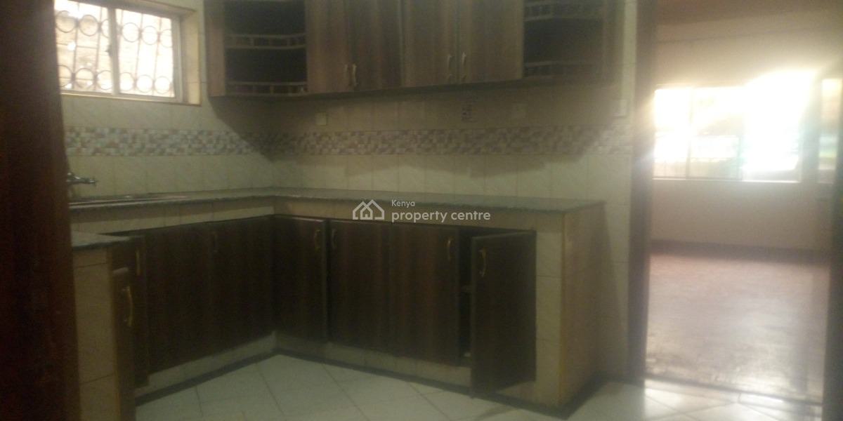 Five (5) Bedrooms, Two (2) En-suite Commercial Townhouse, Kilimani Estate, Yaya Center, Kilimani, Nairobi, Commercial Property for Rent