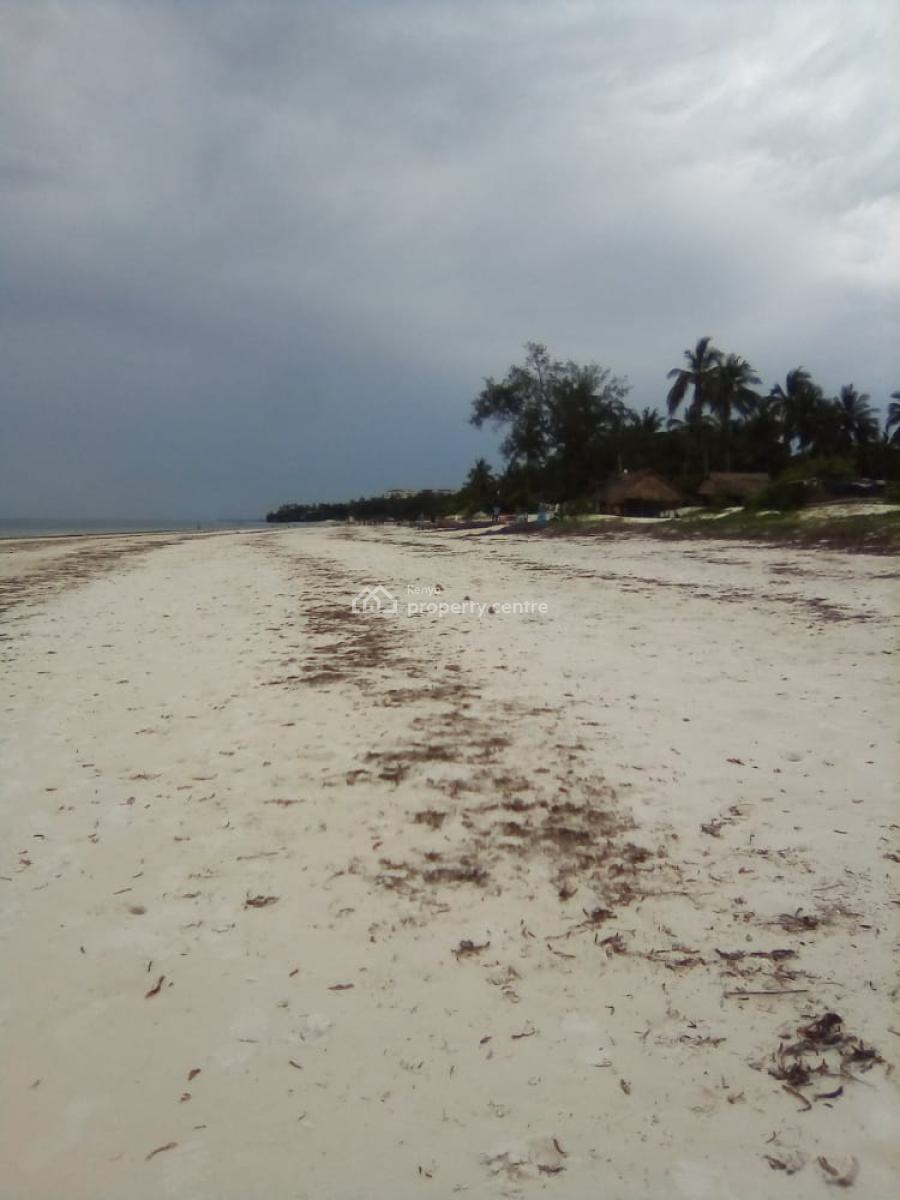 2 Beach Plots 2.3 Acre at Nyali Beach 480m;4 Acres Is Kshs. 780m, Nyali Mombasa, Nyali, Mombasa, Mixed-use Land for Sale