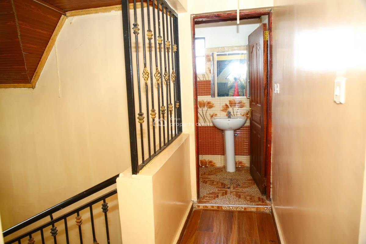 5 Bedroom House, Airport Road, Syokimau/mulolongo, Machakos, Townhouse for Rent