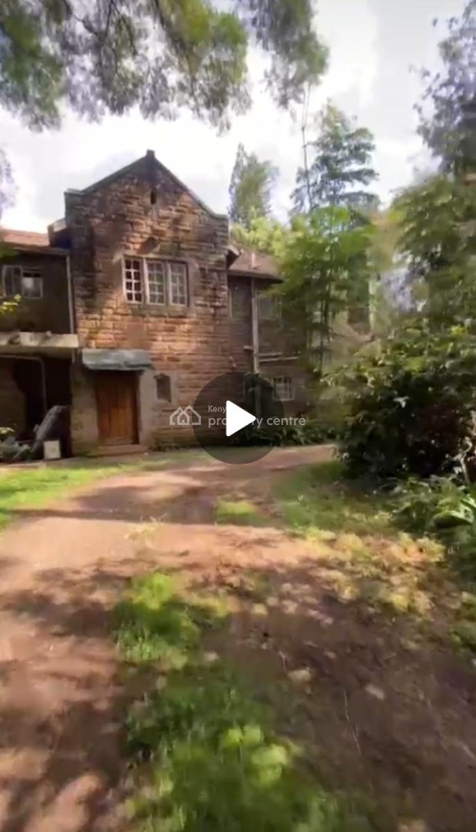 Prime One Acre with an Old House in The Heart of Lavington., Lavington, Nairobi, Land for Sale