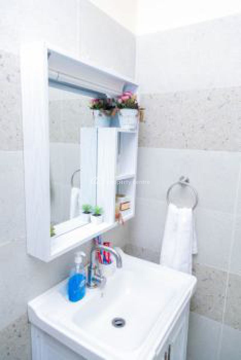 2 Bedrooms Furnished and Serviced, Laikipia Road., Kileleshwa, Nairobi, Apartment for Rent