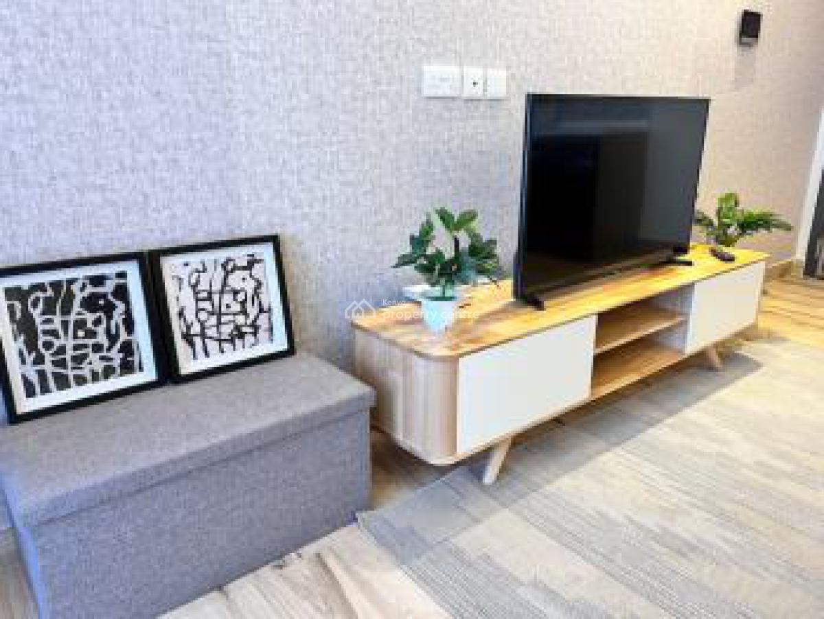 Modern 1 Bedroom Furnished and Serviced Apartment., Westlands, Nairobi, Apartment for Rent