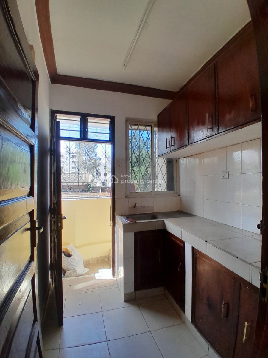Spacious 3 Bedroom Apartment with Master Ensuite, Near Mewa Hospital, Majengo, Mombasa, Apartment for Rent