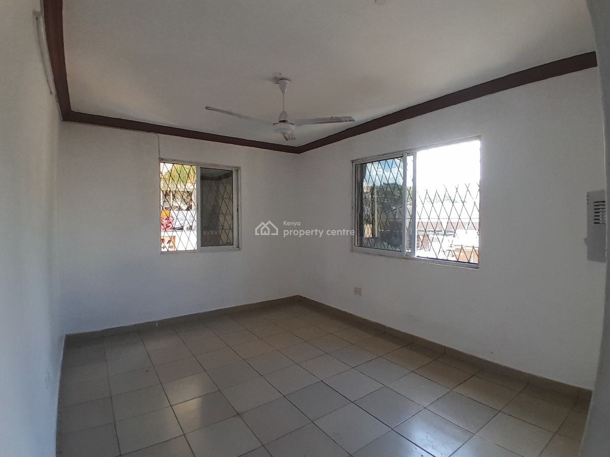 Spacious 3 Bedroom Apartment with Master Ensuite, Near Mewa Hospital, Majengo, Mombasa, Apartment for Rent