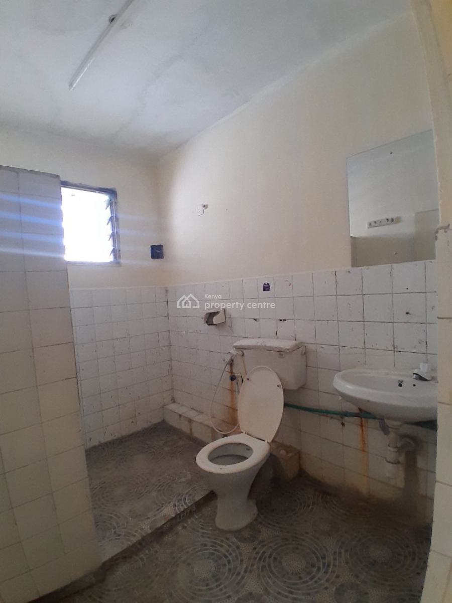 Spacious 2 Bedroom Apartment, Kona Kilifi, Bamburi, Mombasa, Apartment for Rent