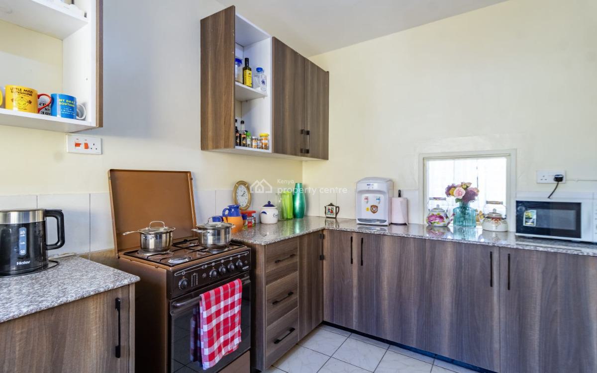 Lovely 2 Bedrooms House with Garden Fully Furnished, Langata, Mugumo-ini (langata), Nairobi, House for Rent