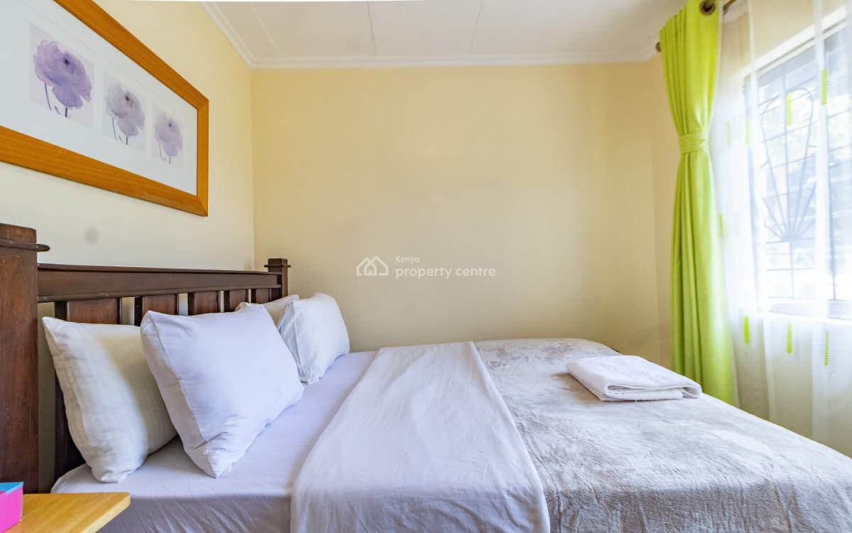 Lovely 2 Bedrooms House with Garden Fully Furnished, Langata, Mugumo-ini (langata), Nairobi, House for Rent