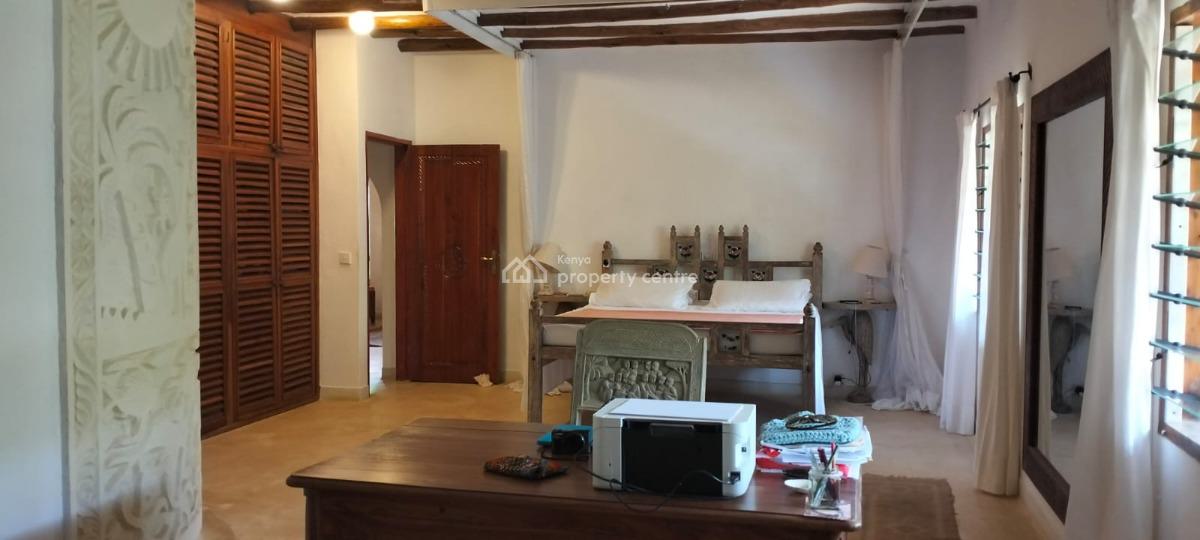 3-bedroom Villa --- Tamarind Cove (casuarina Road)  Private Pool €130k, Tamarind Cove, Malindi Town, Kilifi, House for Sale