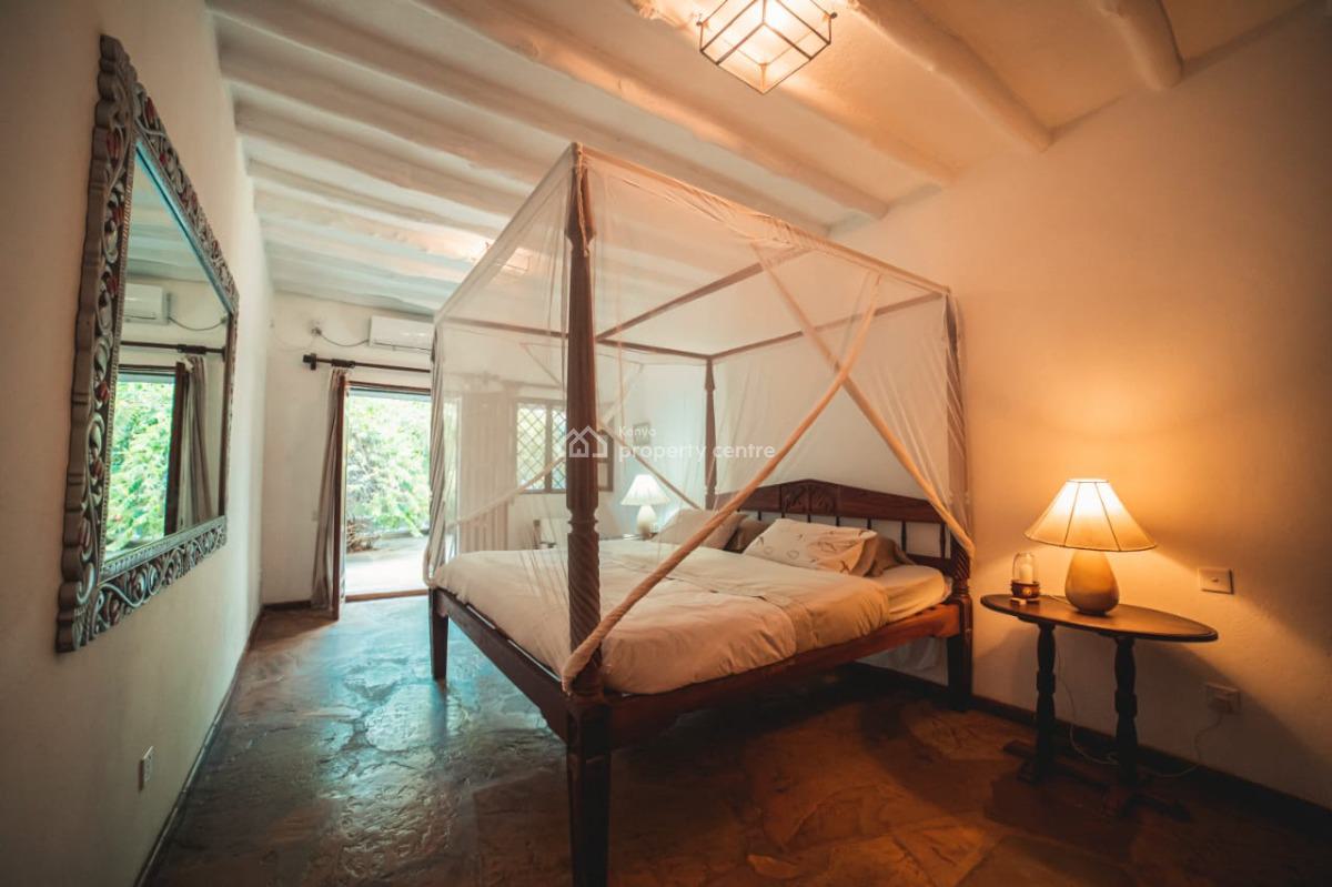 Luxury 4‑bedroom Villa --- Casuarina, Malindi, Malindi Town, Kilifi, House for Sale