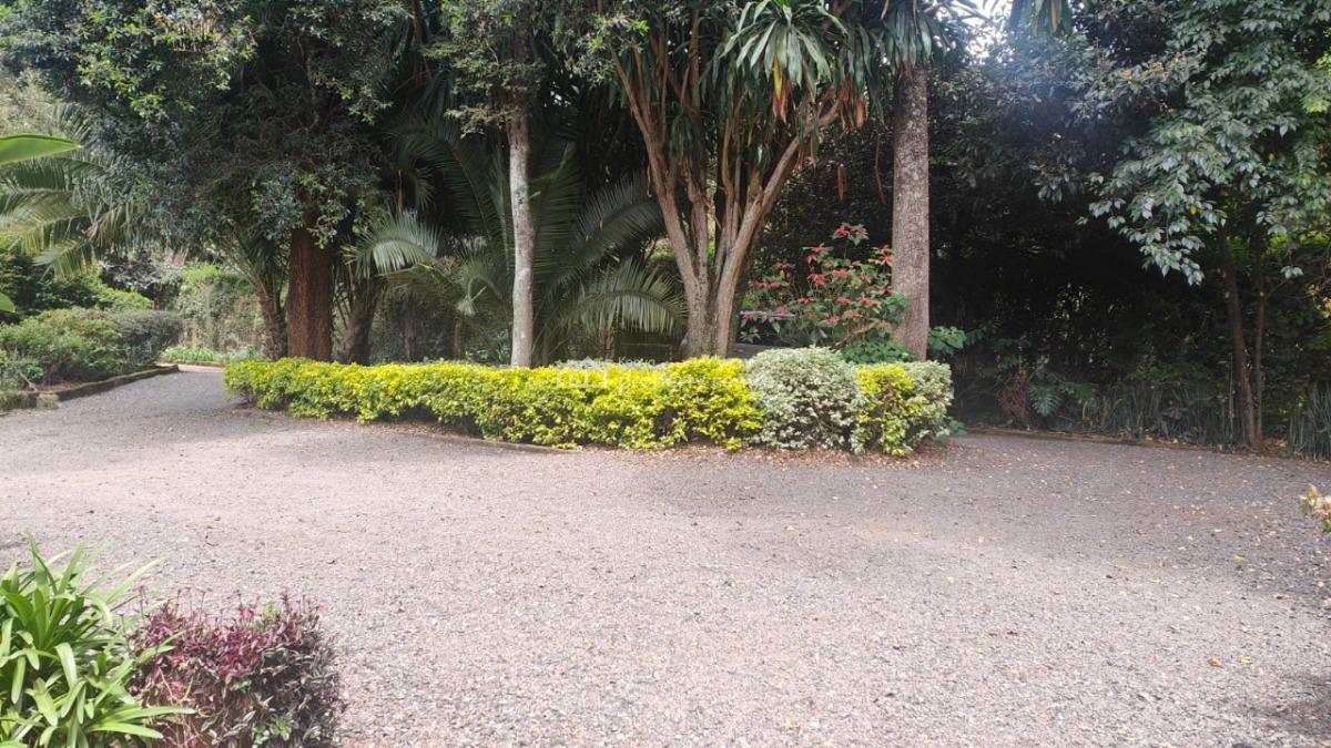 Prime 2 Acres -- Karen  Location: Mwitu, Karen  Spacious 5-bed 160m, Karen Mwitu, Karen, Nairobi, Mixed-use Land for Sale