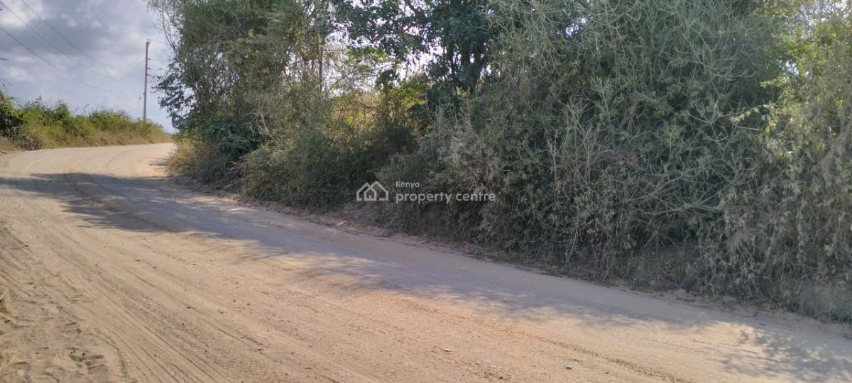4.86 Acres --- Mazeras, Bonje (1.2 Km Off Mombasa Road), Mazera, Bonje (1.2 Km Off Mombasa Road), Malindi Town, Kilifi, Land for Sale