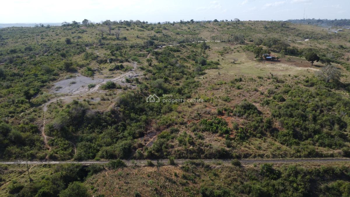 4.86 Acres --- Mazeras, Bonje (1.2 Km Off Mombasa Road), Mazera, Bonje (1.2 Km Off Mombasa Road), Malindi Town, Kilifi, Land for Sale