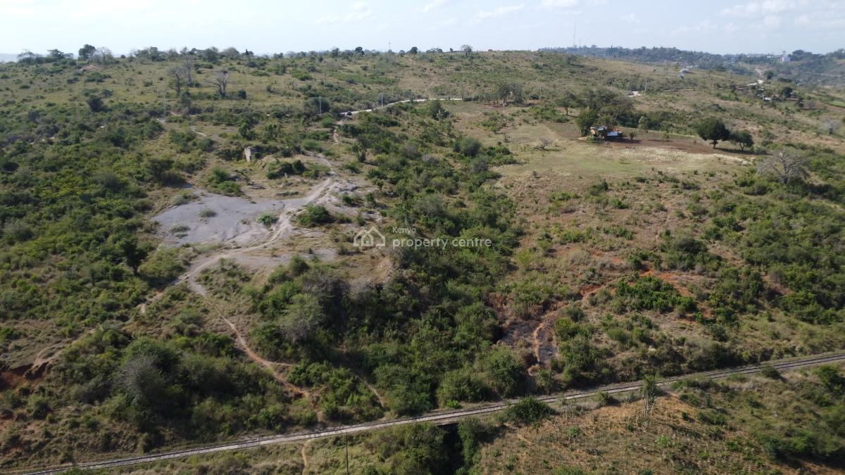 4.86 Acres --- Mazeras, Bonje (1.2 Km Off Mombasa Road), Mazera, Bonje (1.2 Km Off Mombasa Road), Malindi Town, Kilifi, Land for Sale