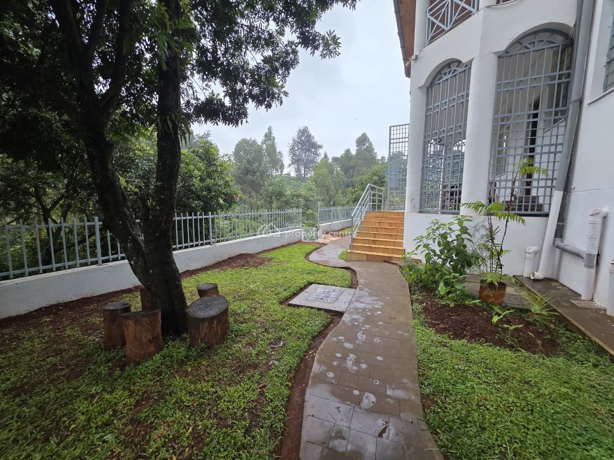 Spacious 5 Bedroom Mansion, Kitisuru, Nairobi, House for Sale