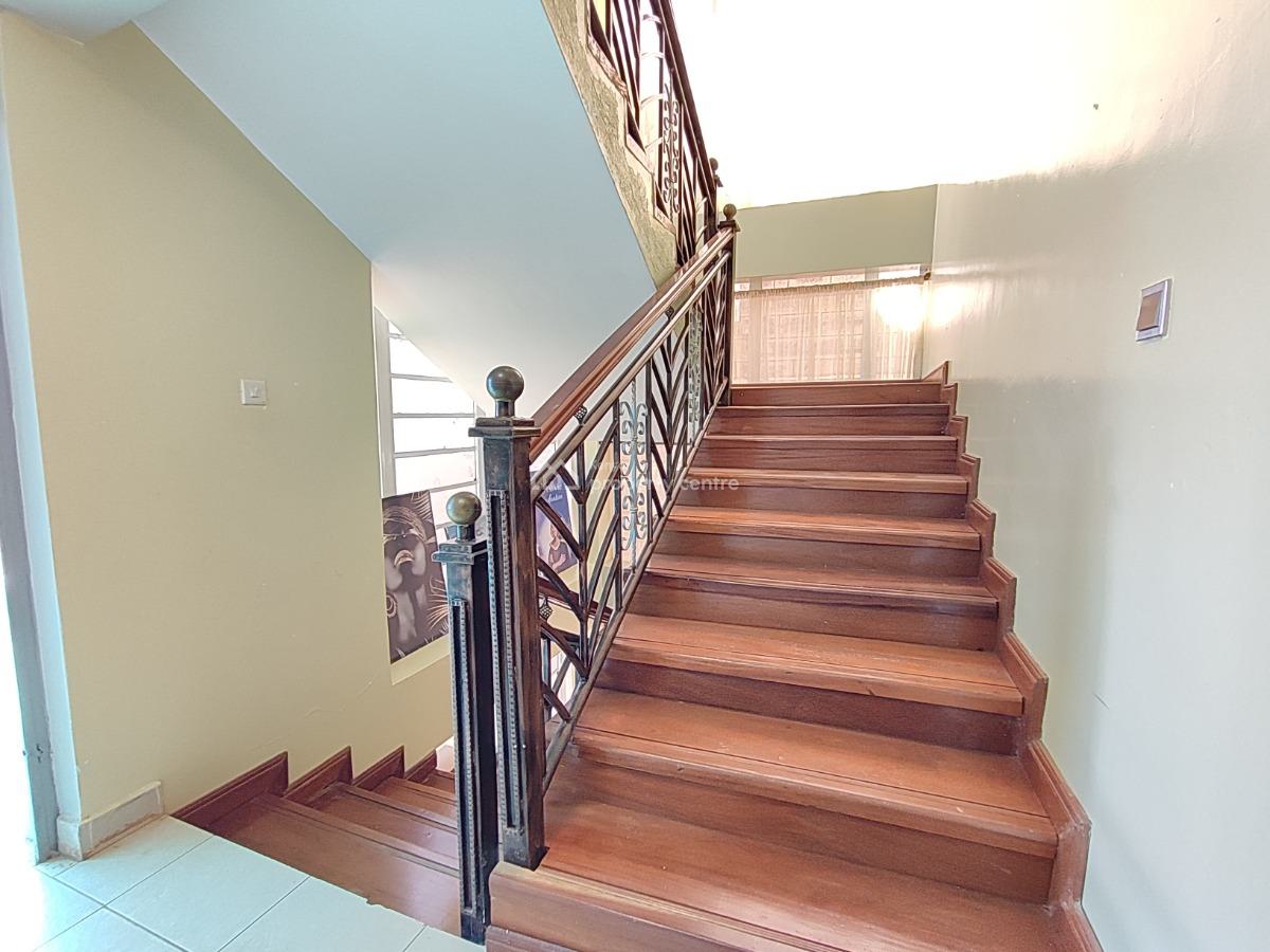 5 Bedroom House with a Family Room All Ensuite Ruiru Kamiti Corner, Ruiru, Ruiru, Kiambu, Townhouse for Sale