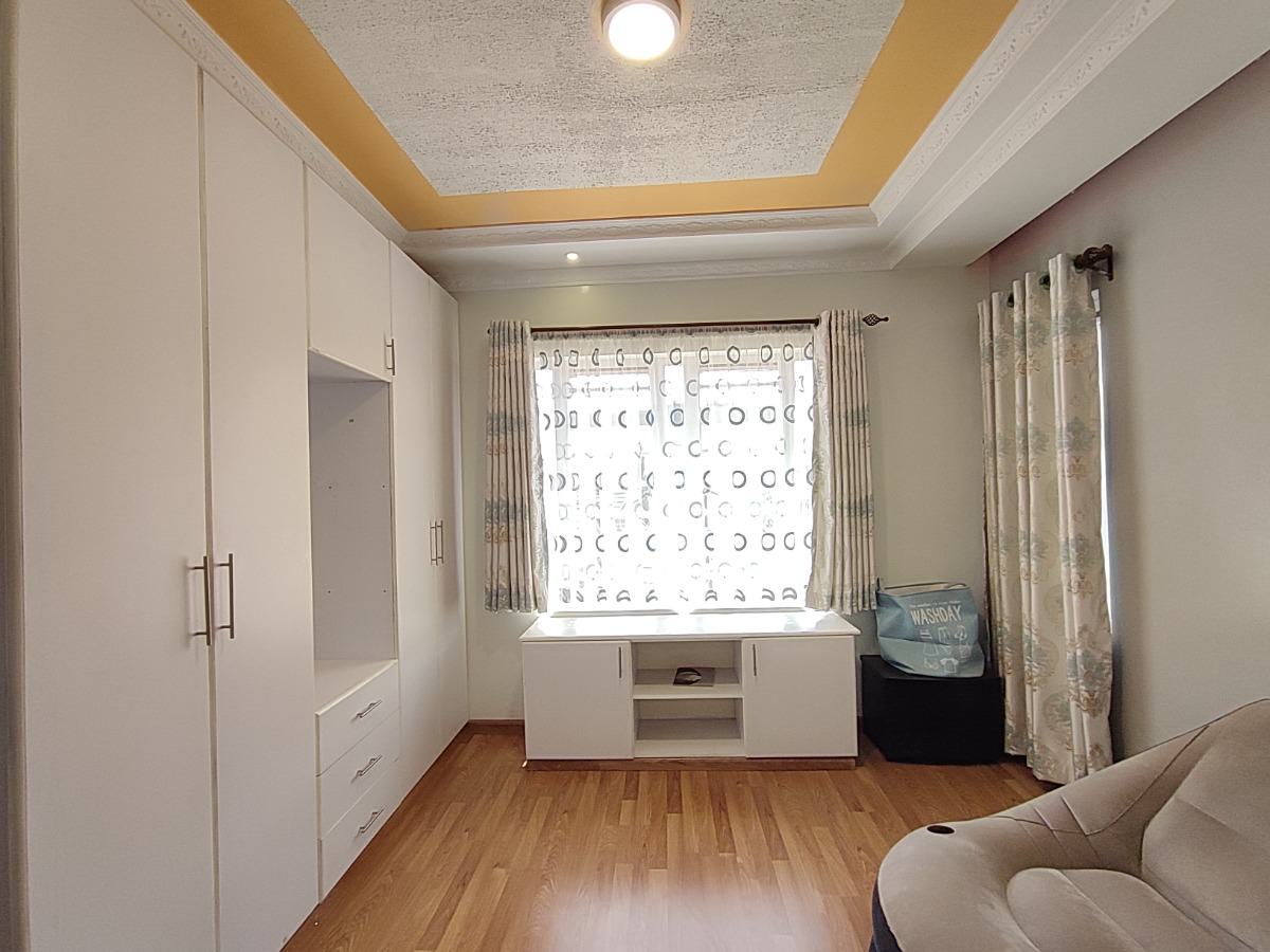5 Bedroom House with a Family Room All Ensuite Ruiru Kamiti Corner, Ruiru, Ruiru, Kiambu, Townhouse for Sale