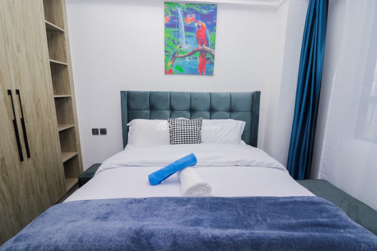 Modern 2 Bedroom Airbnb Near Nightlife Hotspots, George Padmore Road, Kilimani, Nairobi, Apartment Short Let