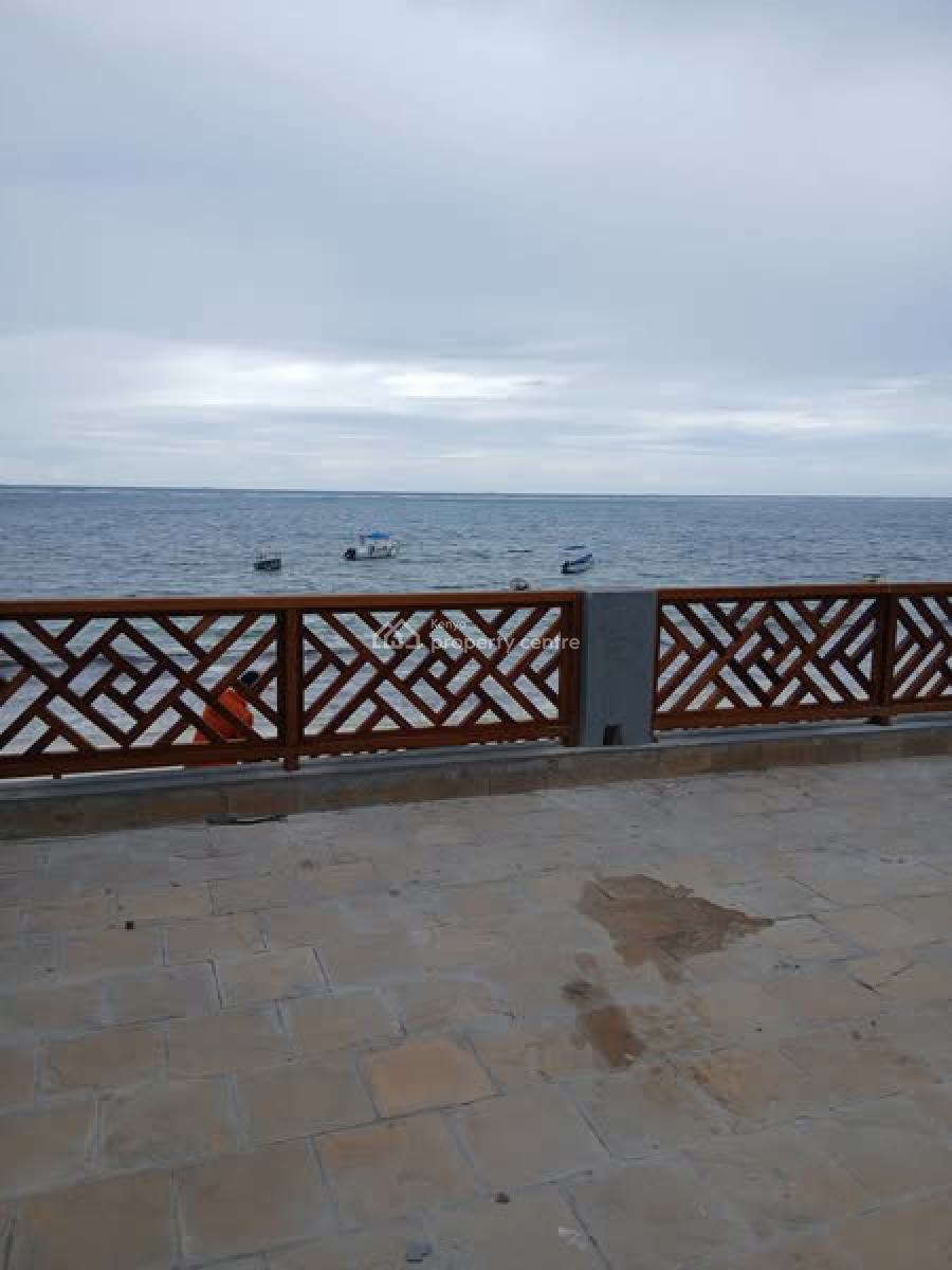 Luxurious Furnished 1 Bedroom Beach Front Apartment, Nyali, Mombasa, Apartment Short Let