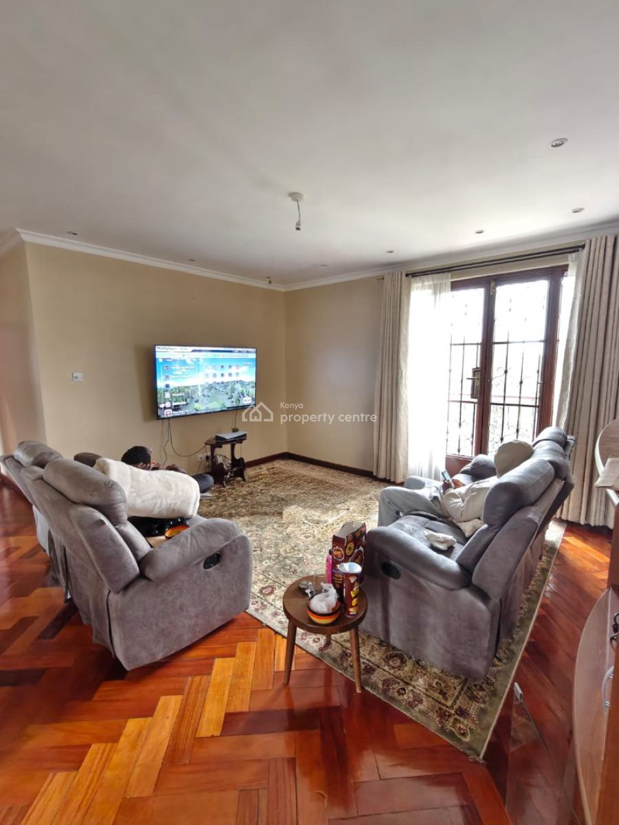 Luxurious 4 Bedrooms Villa in Gated Community, Karen, Nairobi, House for Sale