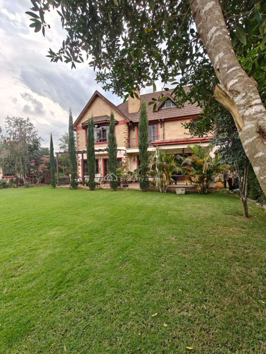 Luxurious 4 Bedrooms Villa in Gated Community, Karen, Nairobi, House for Sale