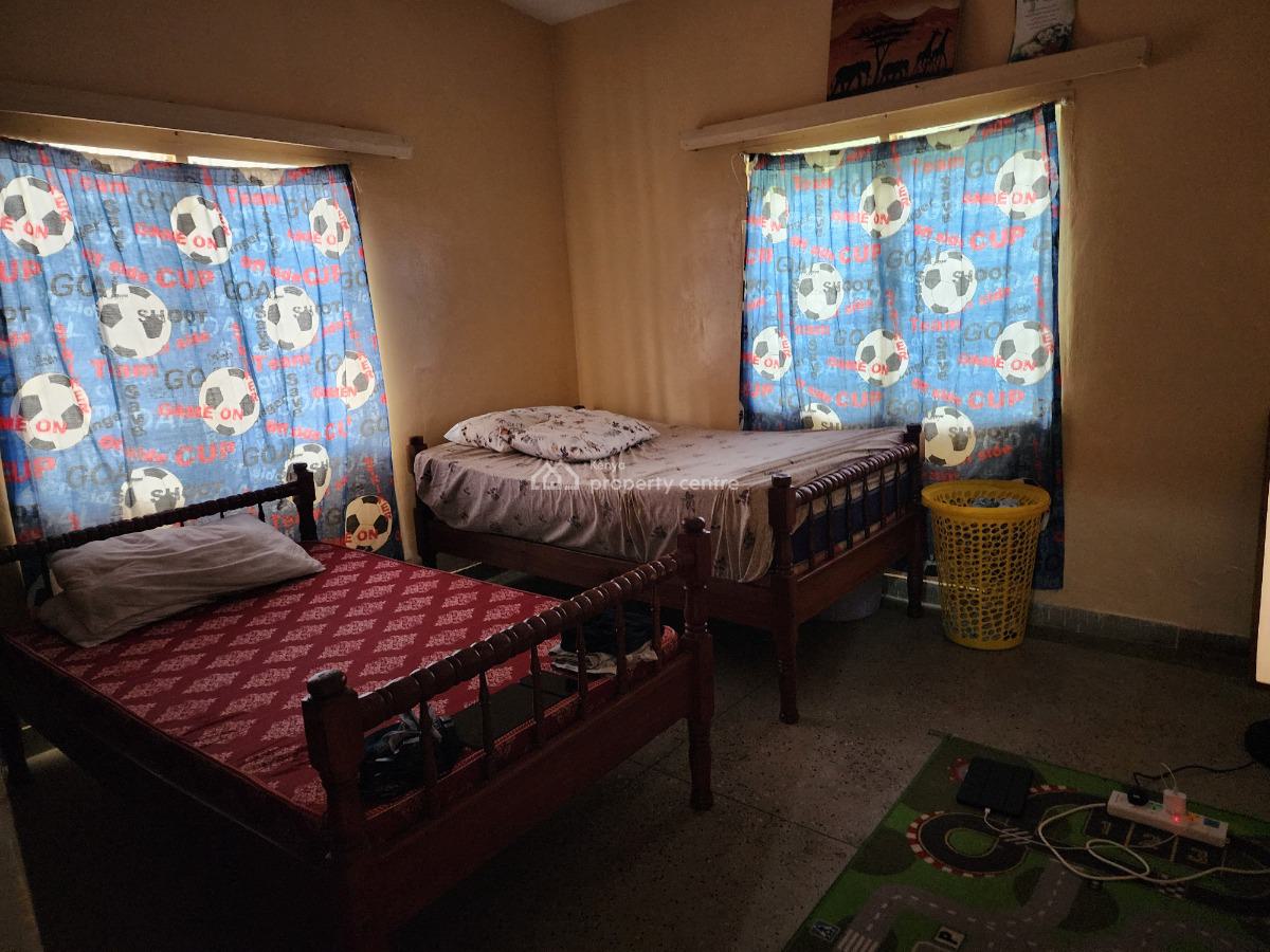 Bamburi Mtambo -- 2 Bedroom Bungalow + 2 Units of 2 Bedroom Apartments, Bamburi, Mombasa, House for Sale