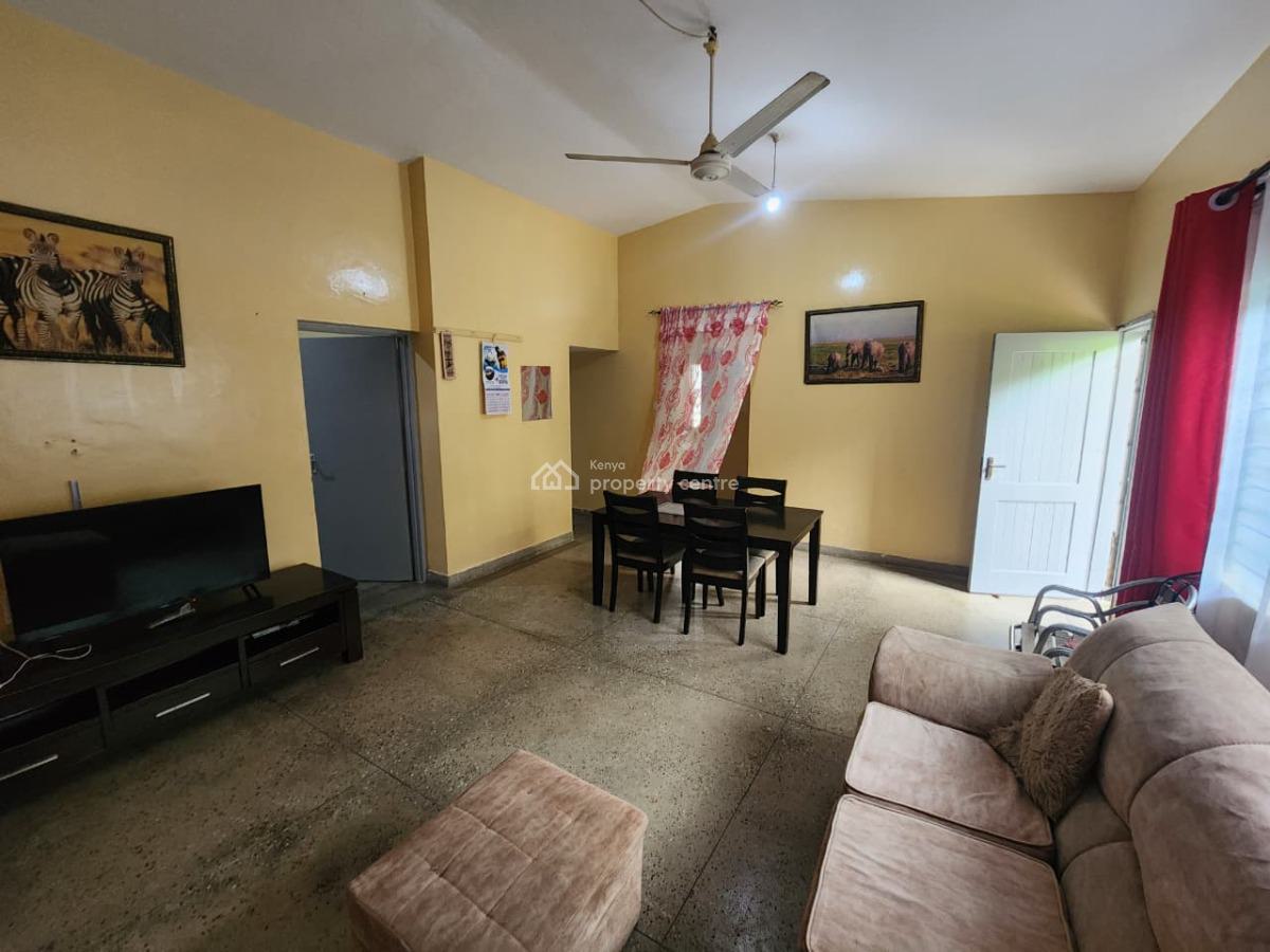 Bamburi Mtambo -- 2 Bedroom Bungalow + 2 Units of 2 Bedroom Apartments, Bamburi, Mombasa, House for Sale