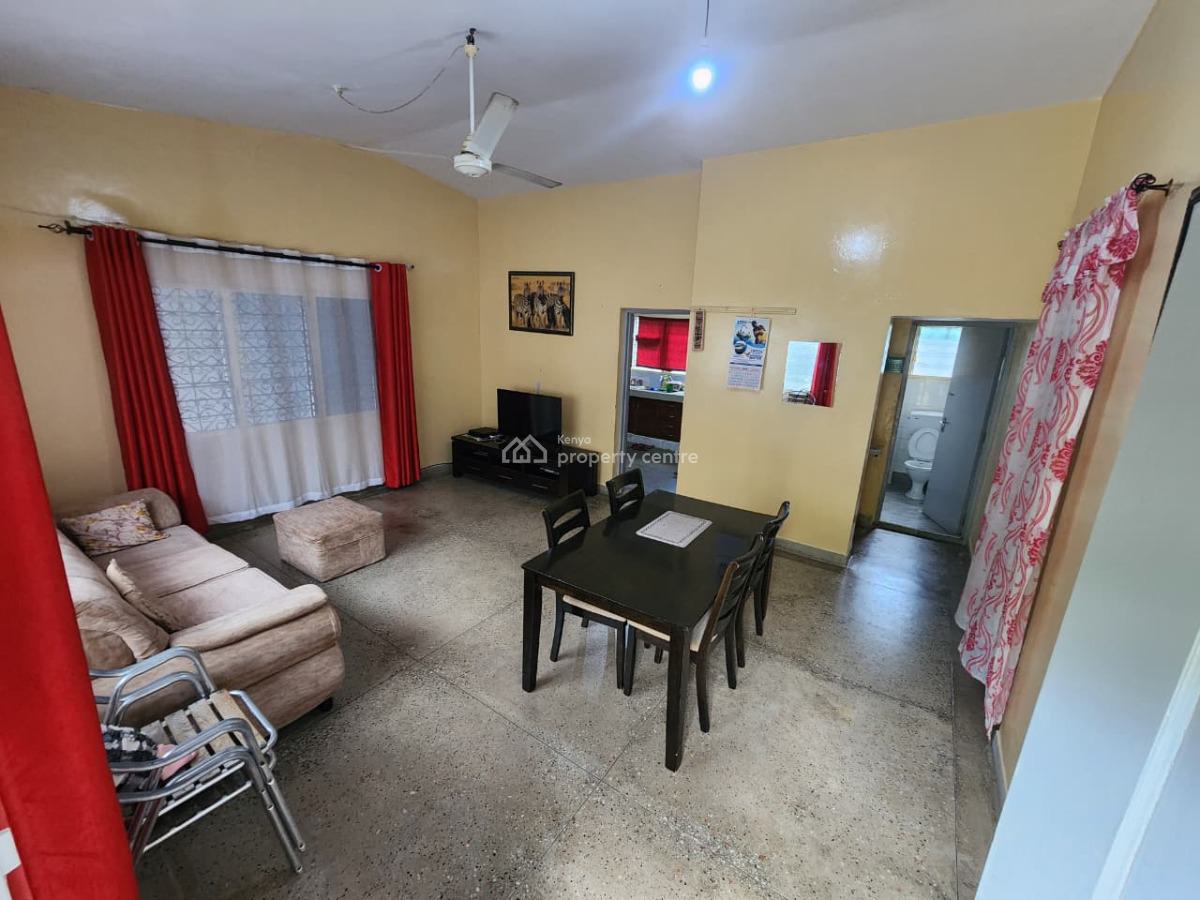 Bamburi Mtambo -- 2 Bedroom Bungalow + 2 Units of 2 Bedroom Apartments, Bamburi, Mombasa, House for Sale